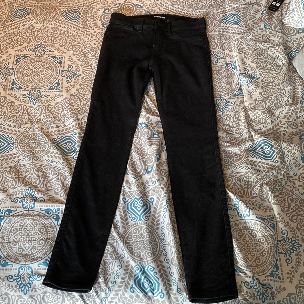 Express black jean legging, size 6 long